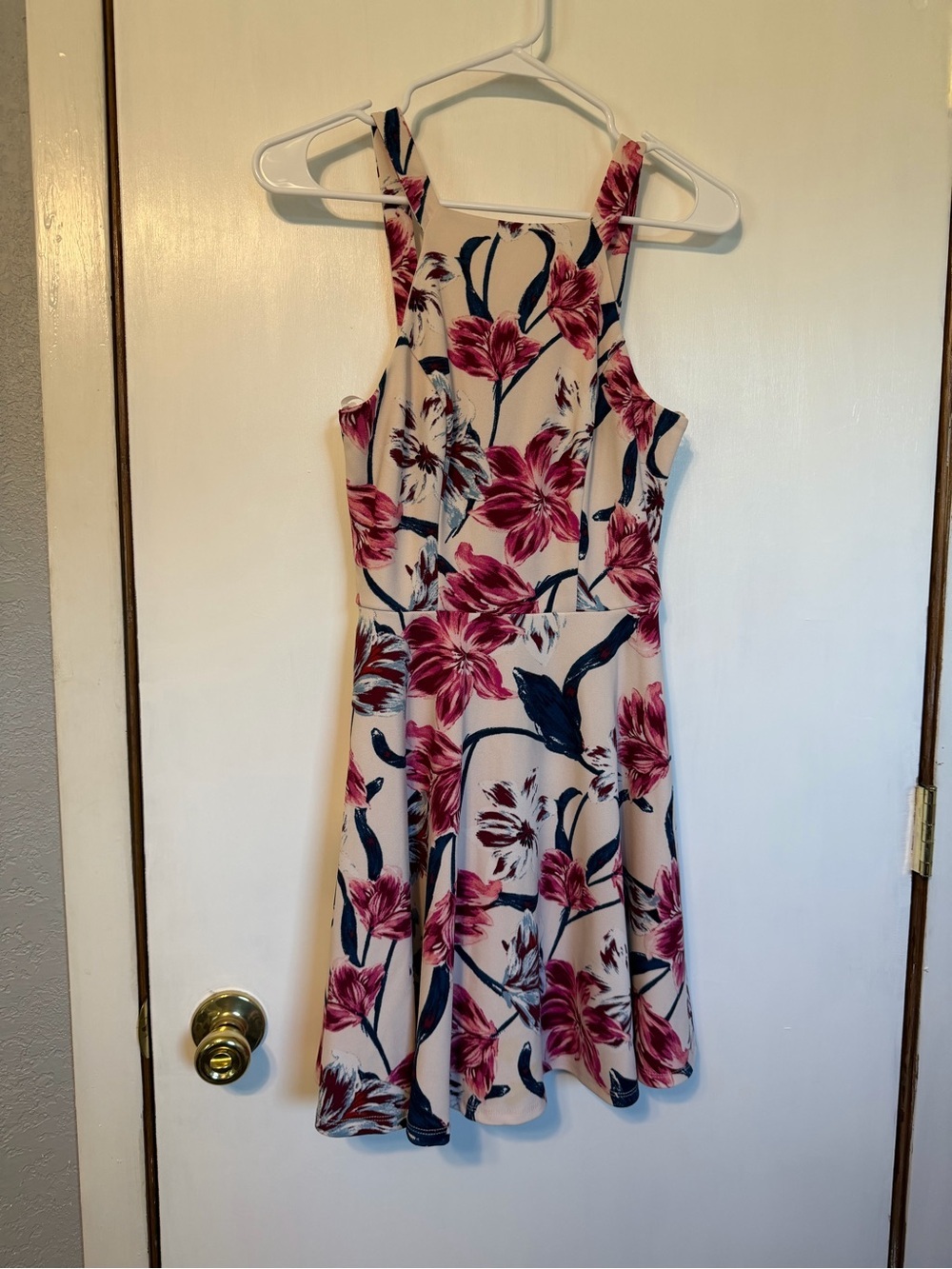 Jodi Kristopher Pink Floral Midi Dress with Navy Leaves